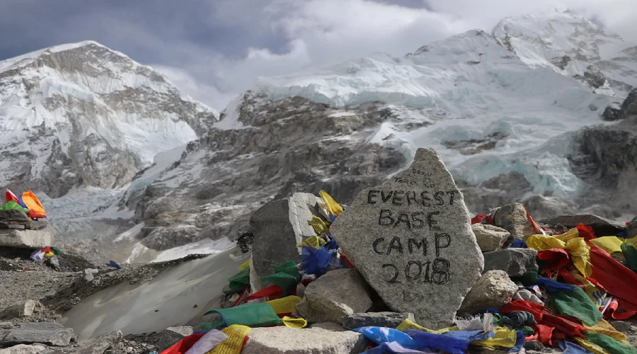 When is the best time for Everest Base Camp Trek?